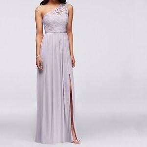 DAVIDS BRIDAL long one shoulder lace dress size 8